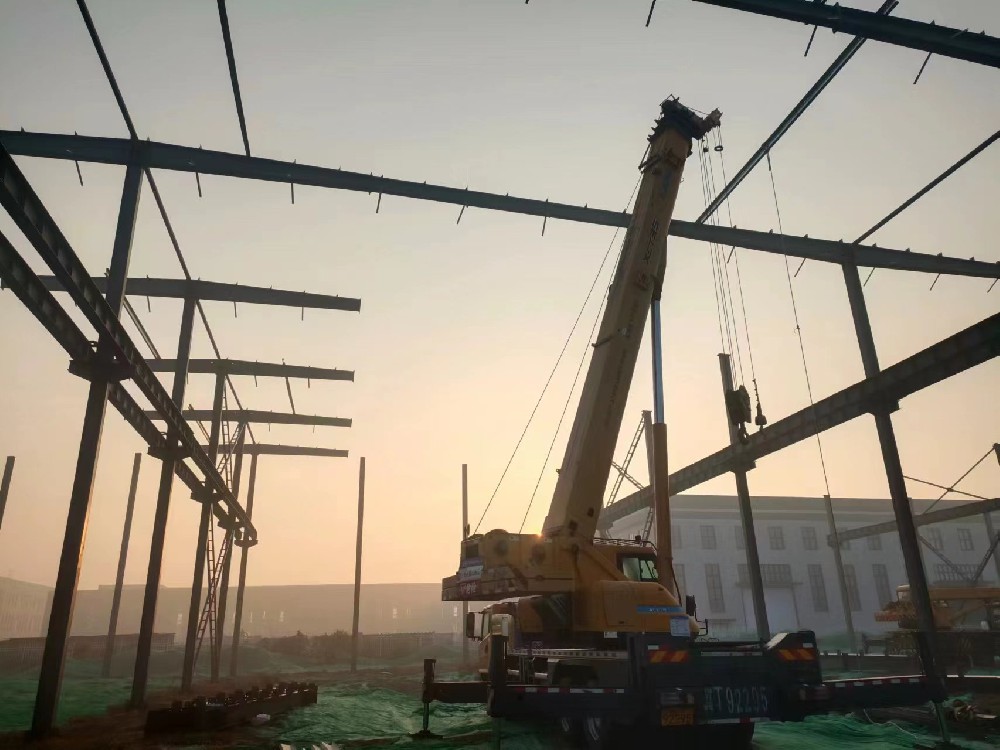 鋼結構工程施工動態