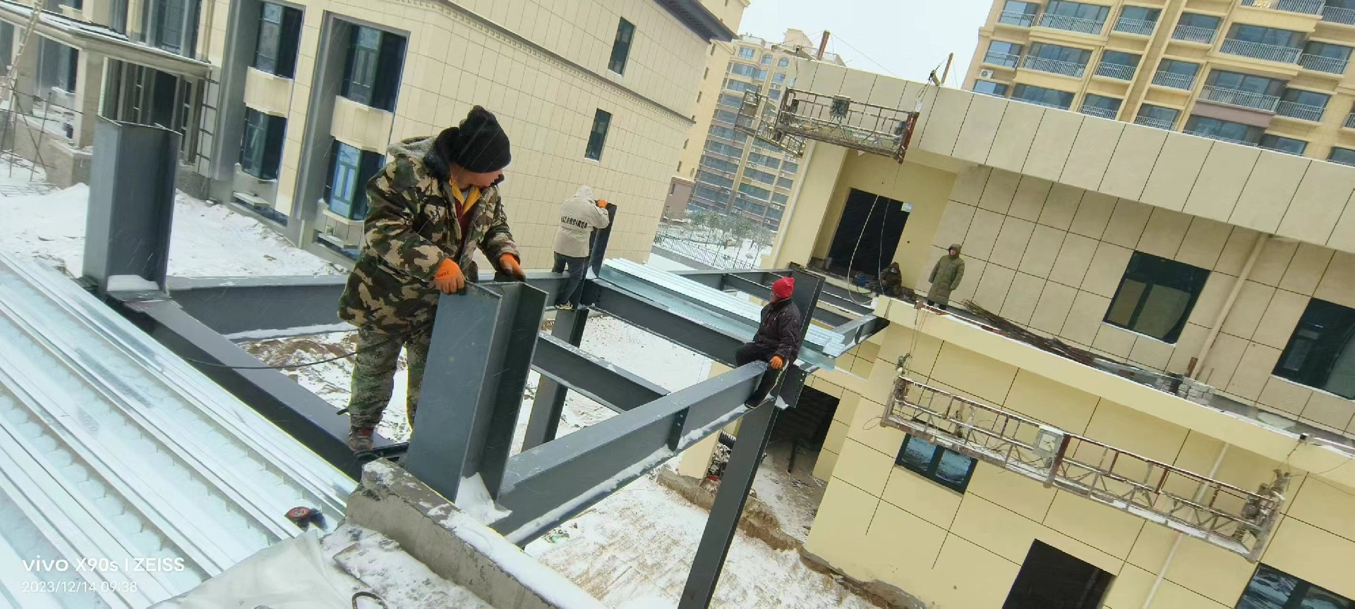 金鼎鋼構風雪不停一支鐵軍2