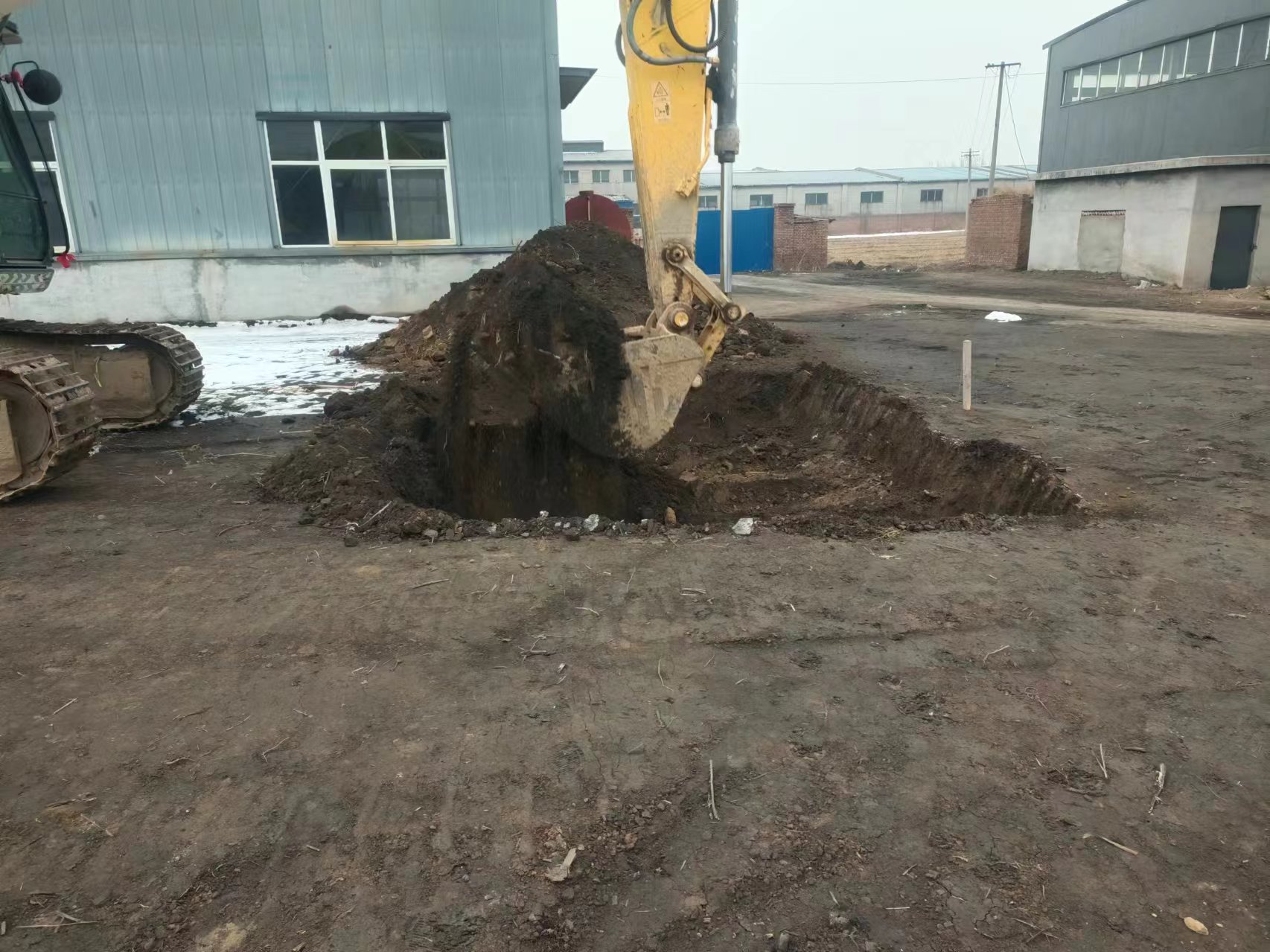 衡水鋼結(jié)構(gòu)廠家 金鼎鋼構(gòu) 新工地開槽